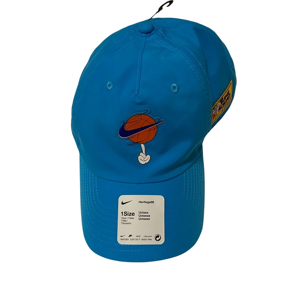 Nike Heritage 86 Adult Unisex Tune Squad Bugs Bunny Looney Tunes Sky Blue Hat